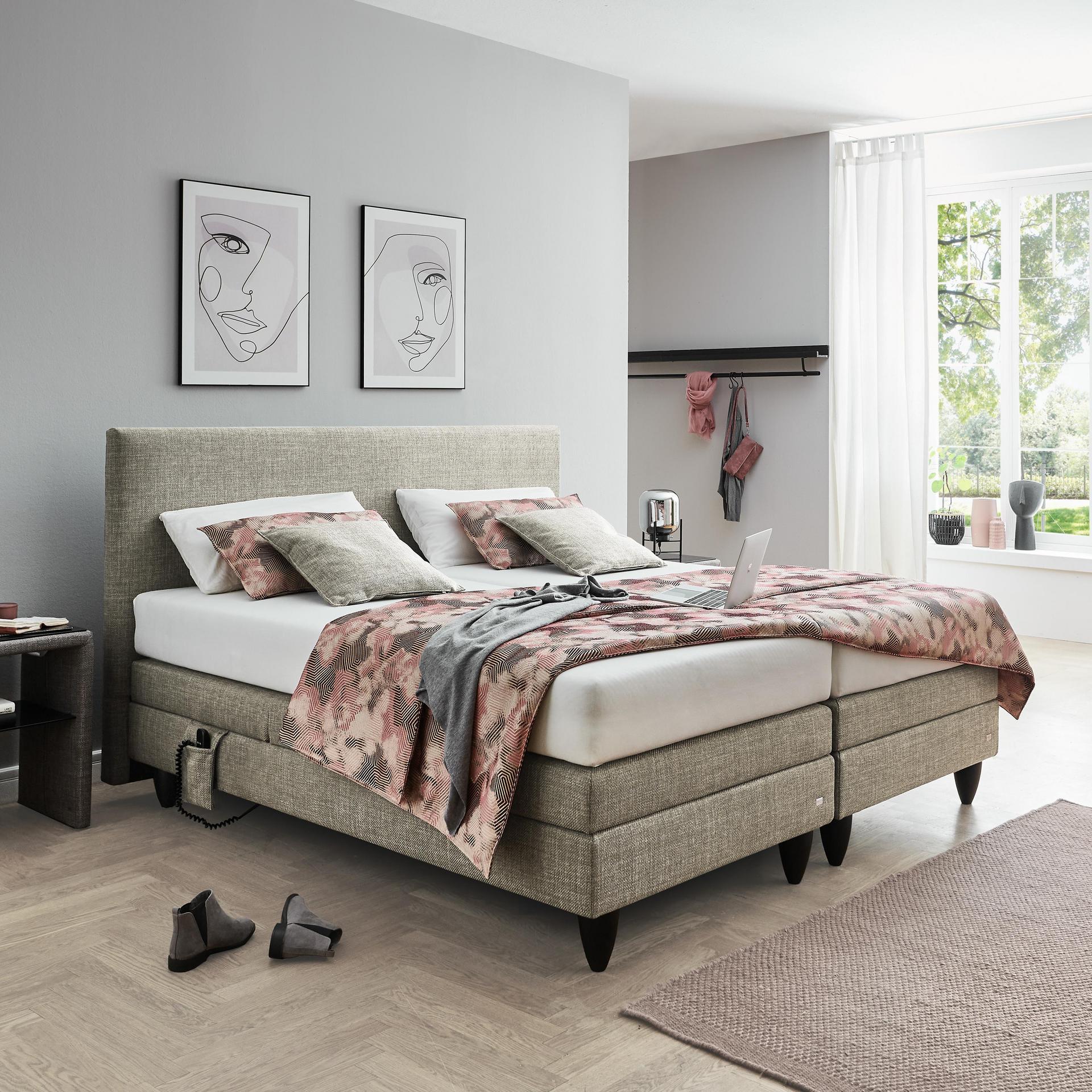 Ruf Boxspringbett Marlin motorisch verstellbar Beige 180x200 cm Ruf Boxspringbett Marlin motorisch verstellbar Beige 180x200 cm