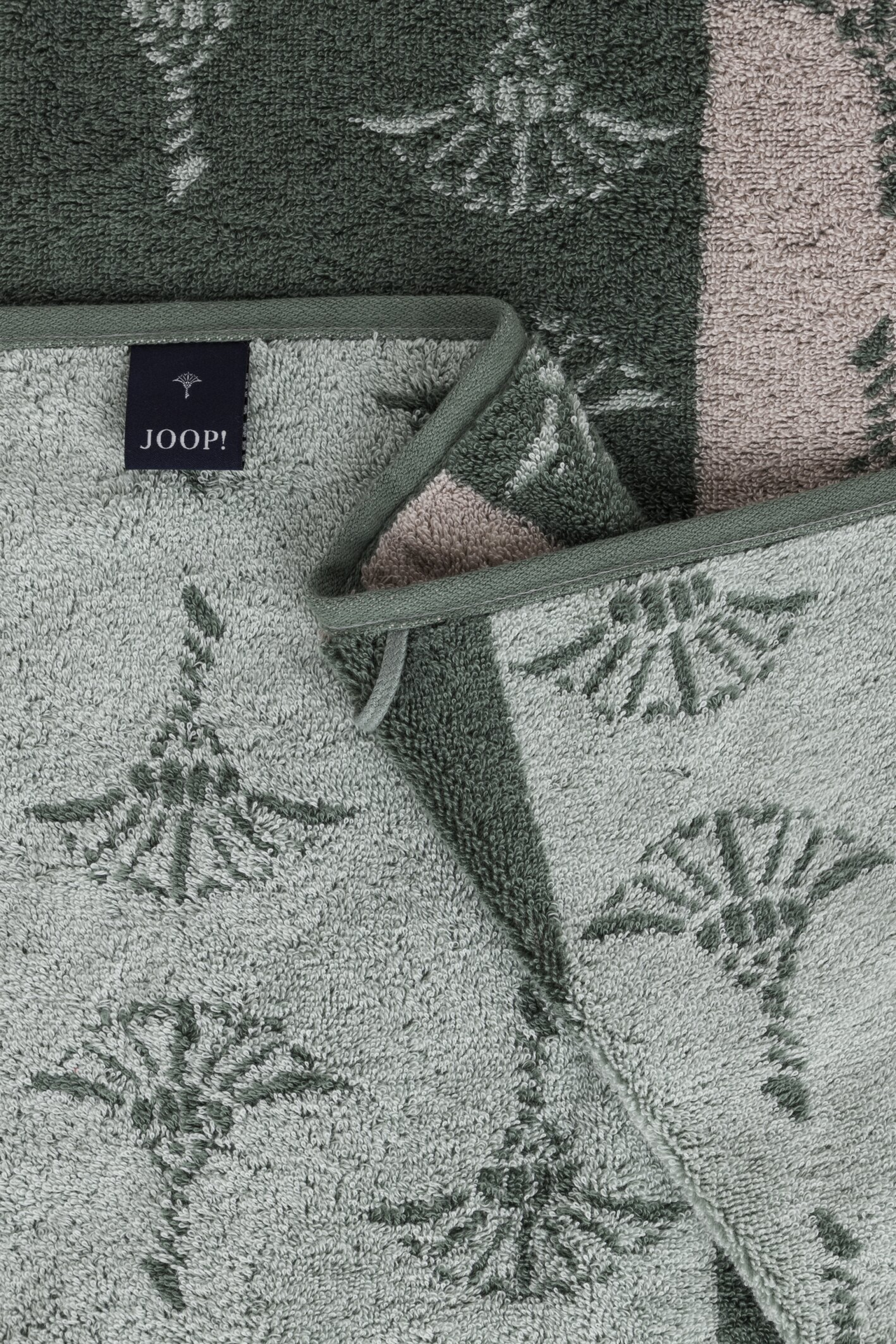 JOOP! Duschtuch Devided Salbei 80x150cm JOOP! Duschtuch Devided Salbei 80x150cm