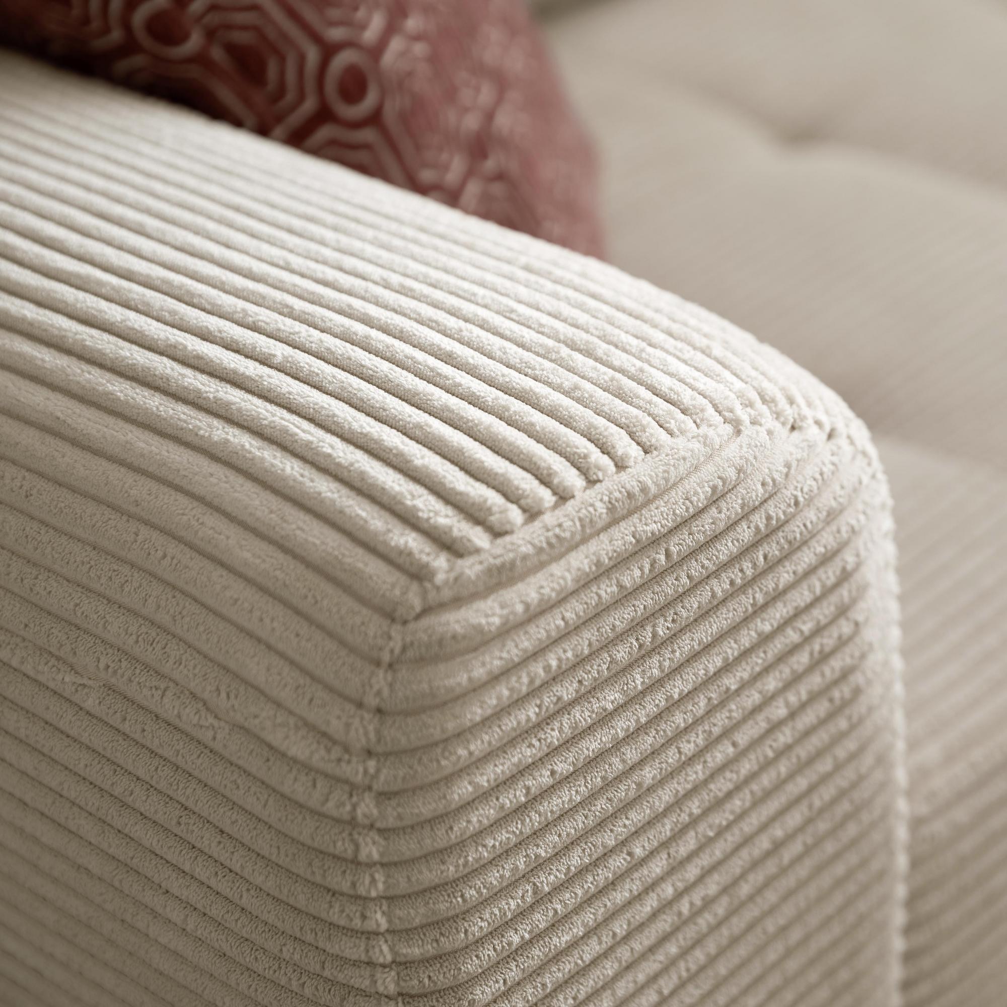 Ecksofa Joanna Beige Ottomane rechts Ecksofa Joanna Beige Ottomane rechts