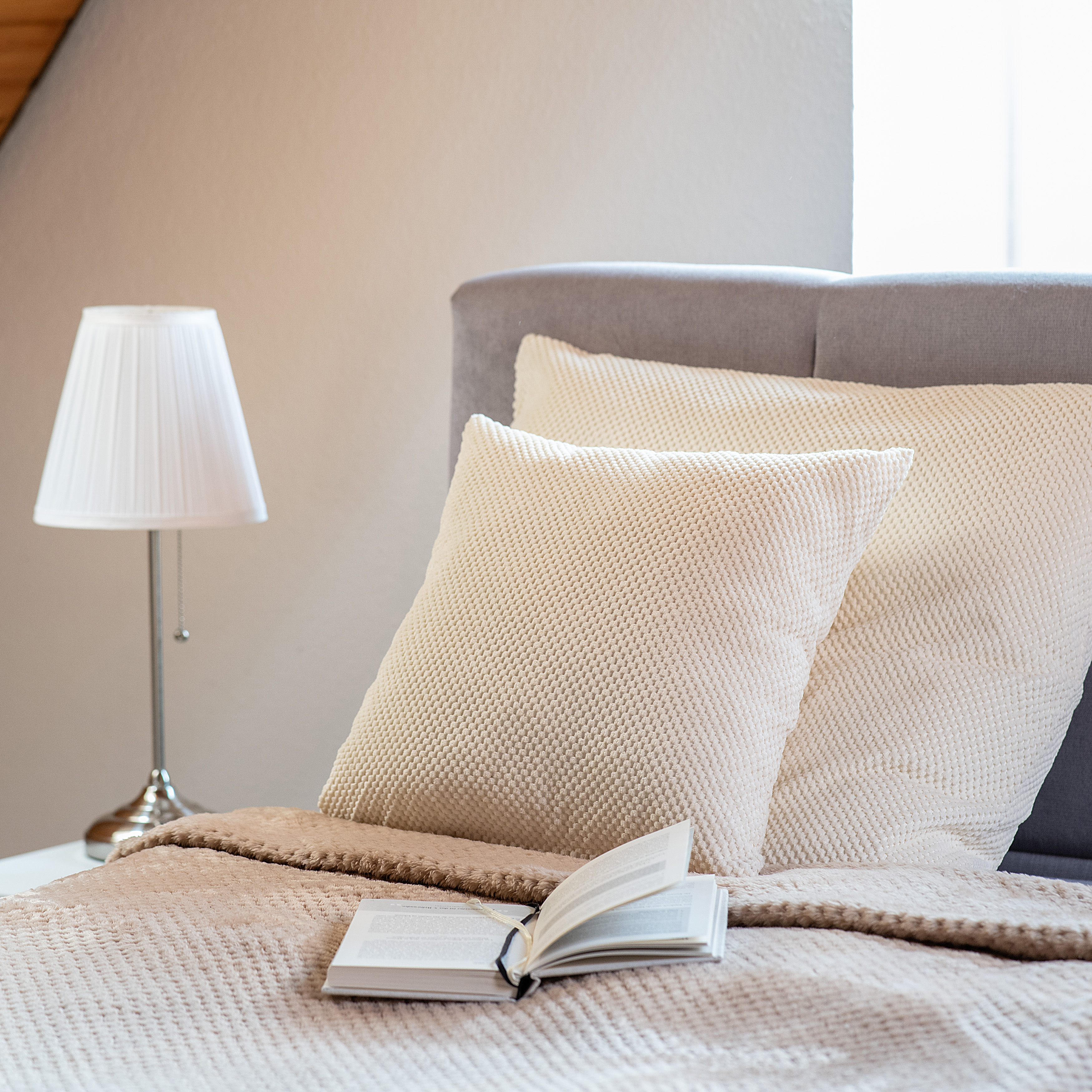 Kissen Bubble Offwhite 45x45cm Kissen Bubble Offwhite 45x45cm