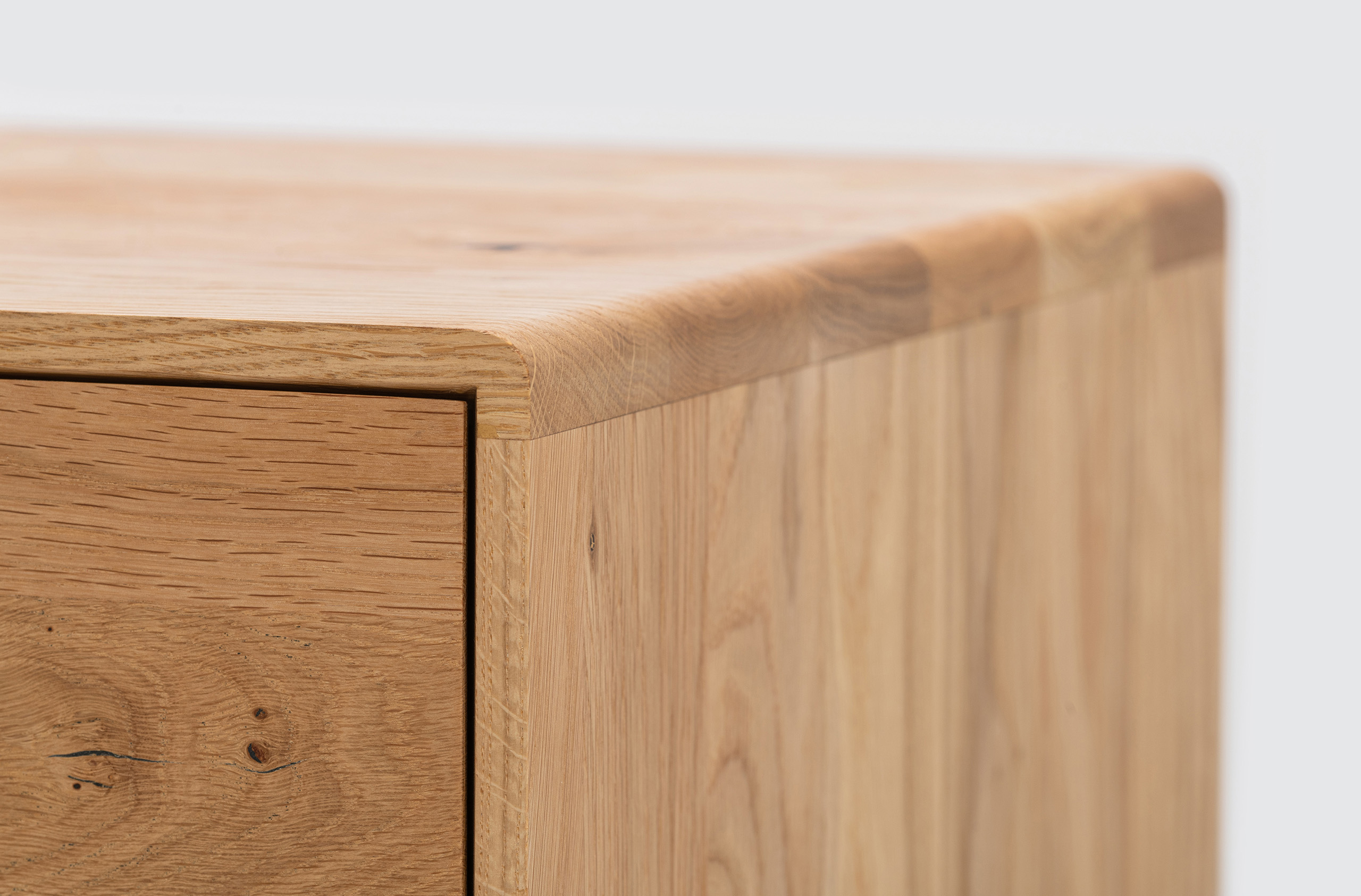 Spilker Highboard Primera Eiche massiv Spilker Highboard Primera Eiche massiv