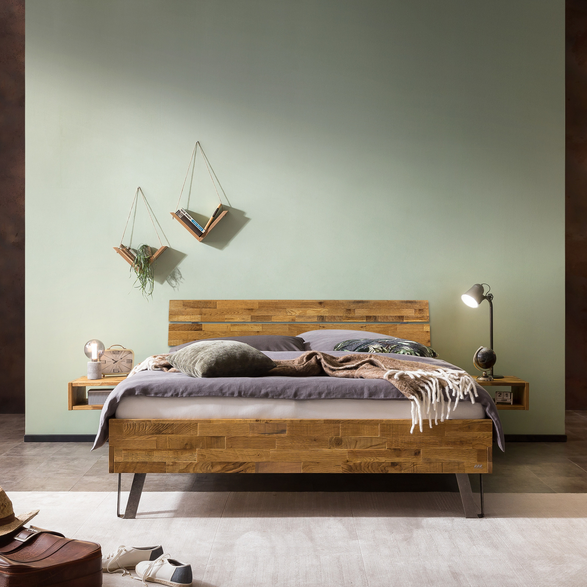 HASENA Bett Factory-Line Gestell Eiche Uniq Clear, Geölt, Fuß Antracit 180x200 cm