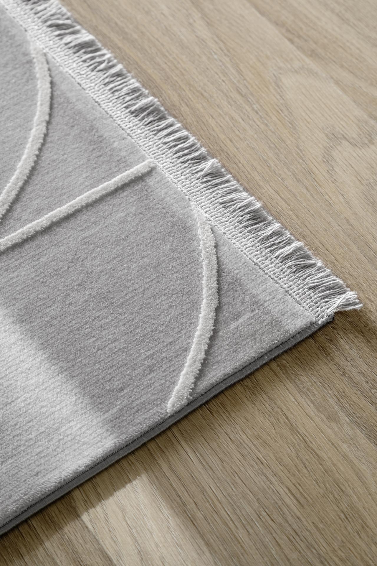 SCHÖNER WOHNEN-Kollektion Teppich Magic 80x150cm Silber SCHÖNER WOHNEN-Kollektion Teppich Magic 80x150cm Silber