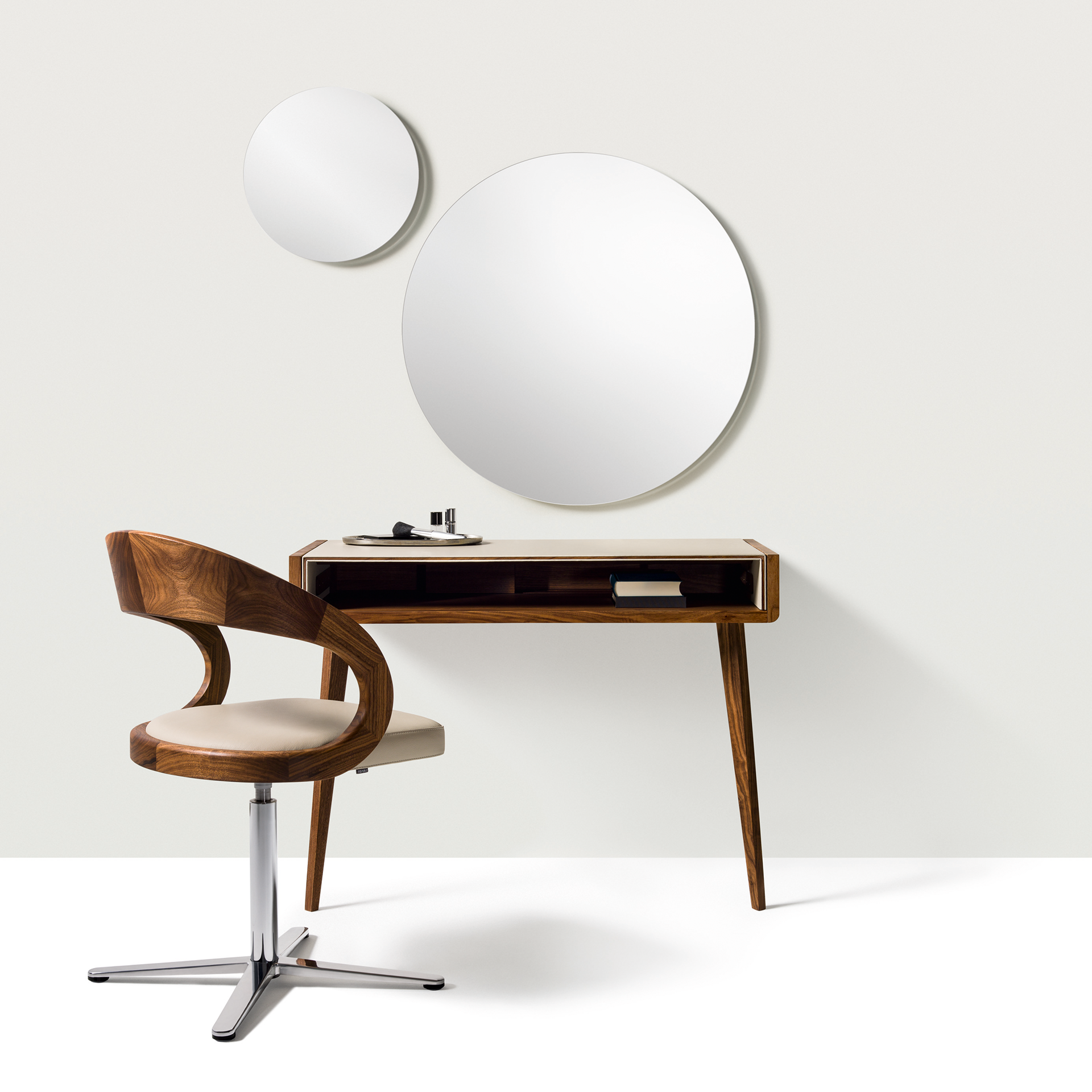 Team 7 Sekretär Sol Nussbaumfarben Mittelgrau Team 7 Sekretär Sol Nussbaumfarben Mittelgrau