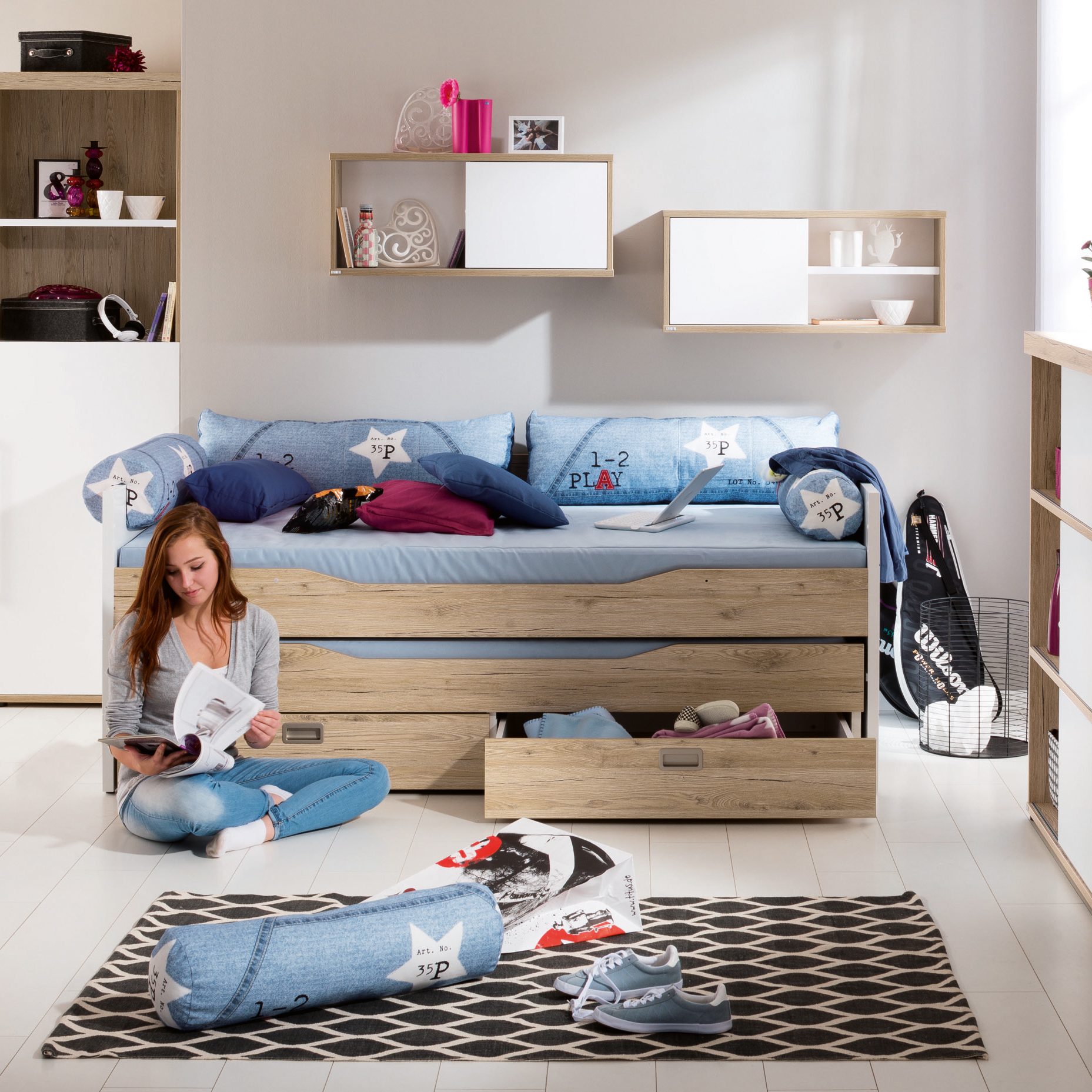 Paidi Bett Fionn Bettseite Eiche Bordeaux Gestell Kreideweiß 120x200 cm Paidi Bett Fionn Bettseite Eiche Bordeaux Gestell Kreideweiß 120x200 cm