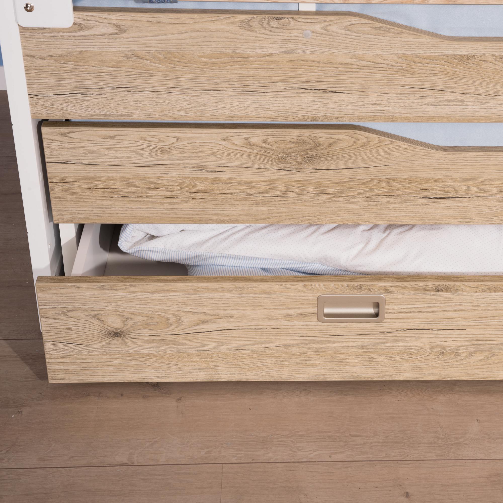 Paidi Bett Fionn Griff Chromfarben Front Eiche Bordeaux Korpus Kreidweiß 90x190 cm zum Unterschieben Paidi Bett Fionn Griff Chromfarben Front Eiche Bordeaux Korpus Kreidweiß 90x190 cm zum Unterschieben